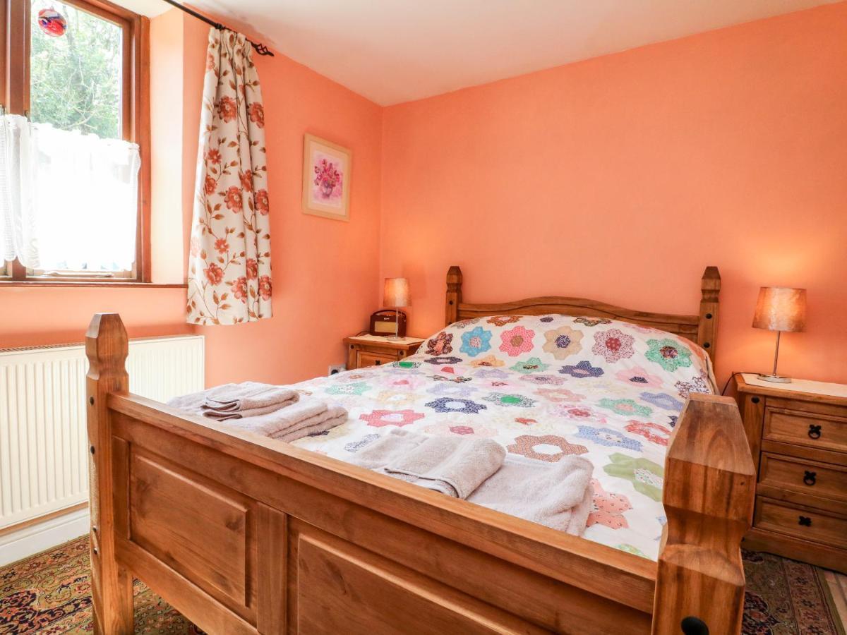 The Old Forge Cottage Б'юд Екстер'єр фото
